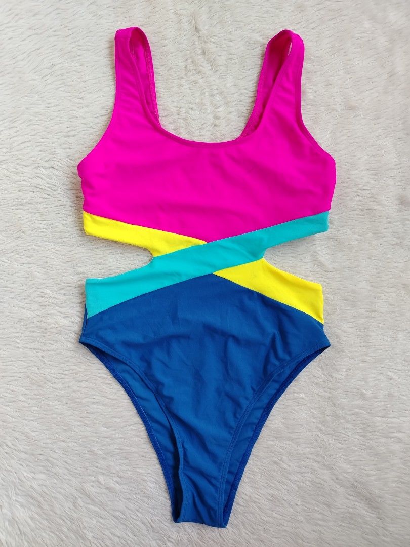 (S) One Piece Swimsuit (Category: Bikinis & Swimsuits) located in Paranaque City. Submitted by closetbykimkirsten (Listing ID 1469227061, Image 1). Description: 🎀Like New🎀 ✨Brand: Cut Tag ⚡Padded 🪷Size: Small 💸Price: P230 (Non Negotiable) ♦️All Items are PRELOVED in good condition. ♦️Please do manage your expectations. ♦️WASH before USE ♦️BUY at your own RISK 🔥NO RETURN NO EXCHANGE POLICY🔥 ⛔BOGUS BUYER/JOY RESERVER will be posted in every g