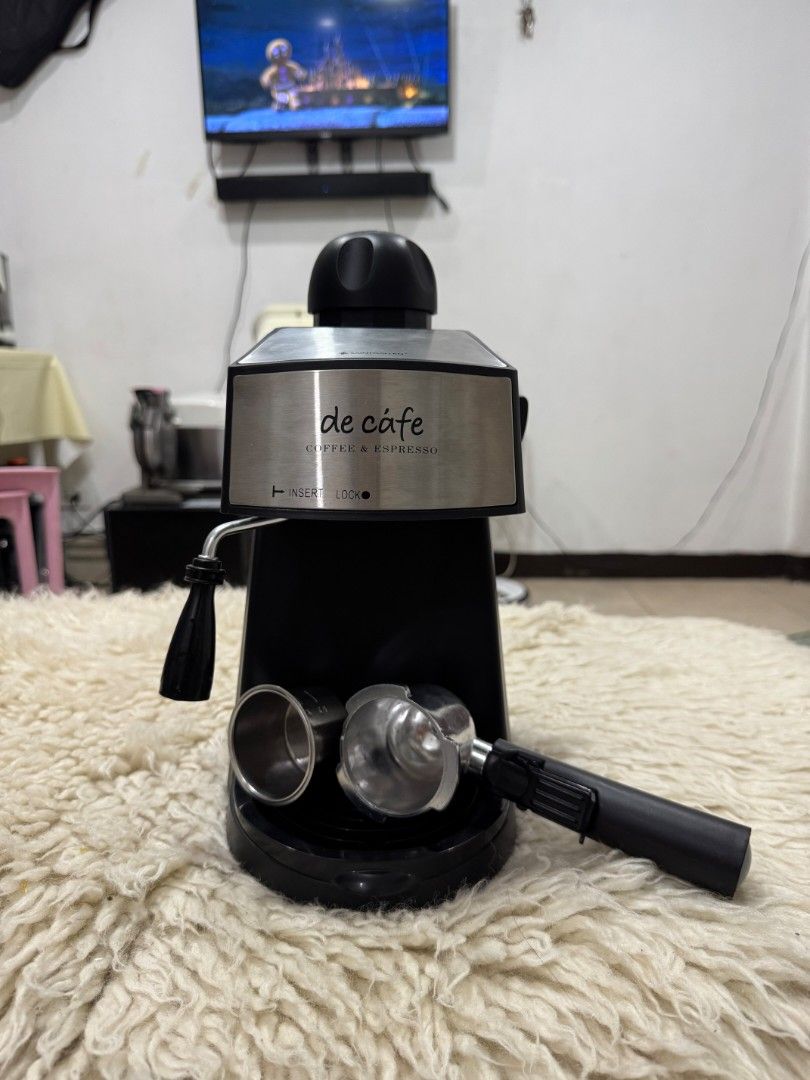 SAINT GALLEN De CÁFE Espresso & Coffee Maker – 220V (Category: Coffee Machines & Makers) located in Lapu Lapu. Submitted by axl.rose05 (Listing ID 1469334920, Image 1). Description: Features & Highlights: ✓ Coffee and espresso maker for home use ✓ Built-in steam wand for frothing milk ✓ Ideal for preparing cappuccino and latte ✓ Sleek stainless steel front with matte black finish ✓ Simple dial controls for brewing and steaming ✓ Removable drip tr