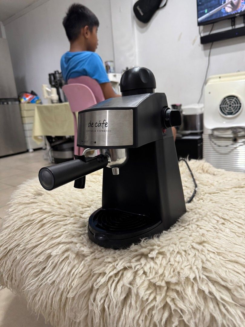 SAINT GALLEN De CÁFE Espresso & Coffee Maker – 220V (Category: Coffee Machines & Makers) located in Lapu Lapu. Submitted by axl.rose05 (Listing ID 1469334920, Image 3). Description: Features & Highlights: ✓ Coffee and espresso maker for home use ✓ Built-in steam wand for frothing milk ✓ Ideal for preparing cappuccino and latte ✓ Sleek stainless steel front with matte black finish ✓ Simple dial controls for brewing and steaming ✓ Removable drip tr