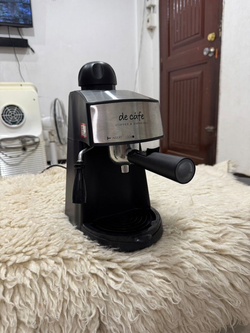 SAINT GALLEN De CÁFE Espresso & Coffee Maker – 220V (Category: Coffee Machines & Makers) located in Lapu Lapu. Submitted by axl.rose05 (Listing ID 1469334920, Image 2). Description: Features & Highlights: ✓ Coffee and espresso maker for home use ✓ Built-in steam wand for frothing milk ✓ Ideal for preparing cappuccino and latte ✓ Sleek stainless steel front with matte black finish ✓ Simple dial controls for brewing and steaming ✓ Removable drip tr