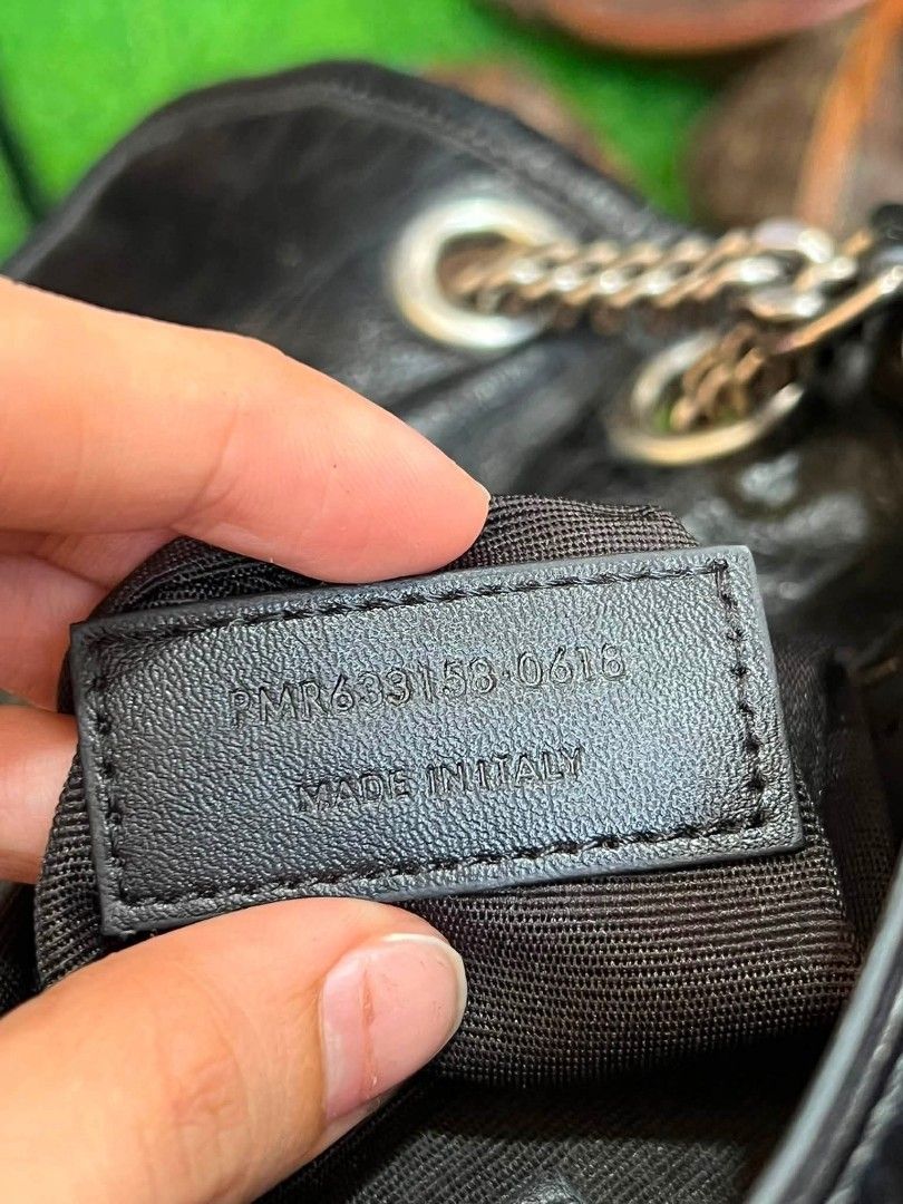 Saint Laurent YSL leather black bag (Category: Shoulder Bags) located in Sorsogon. Submitted by ukay_finds9.9 (Listing ID 1469336739, Image 2). Description: accepting counter offer.
