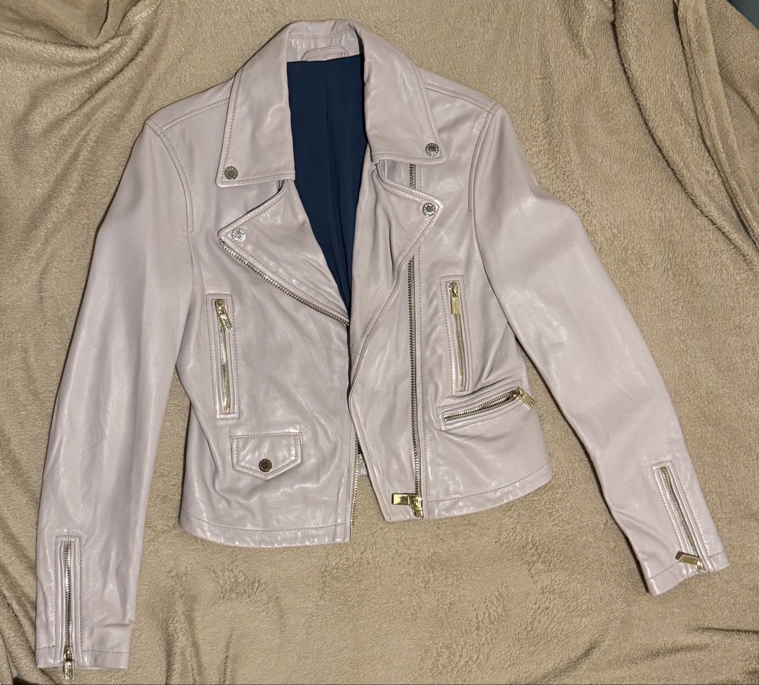 Salad leather jacket 100% lamb leather (Category: Coats, Jackets and Outerwear) located in San Jose del Monte. Submitted by keen.elodies_stuff (Listing ID 1469184084, Image 1). Description: .