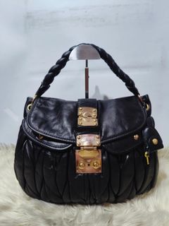 (Category: ) located in . Submitted by your____lux____shop (Listing ID 1469180013, Image 1). Description: .