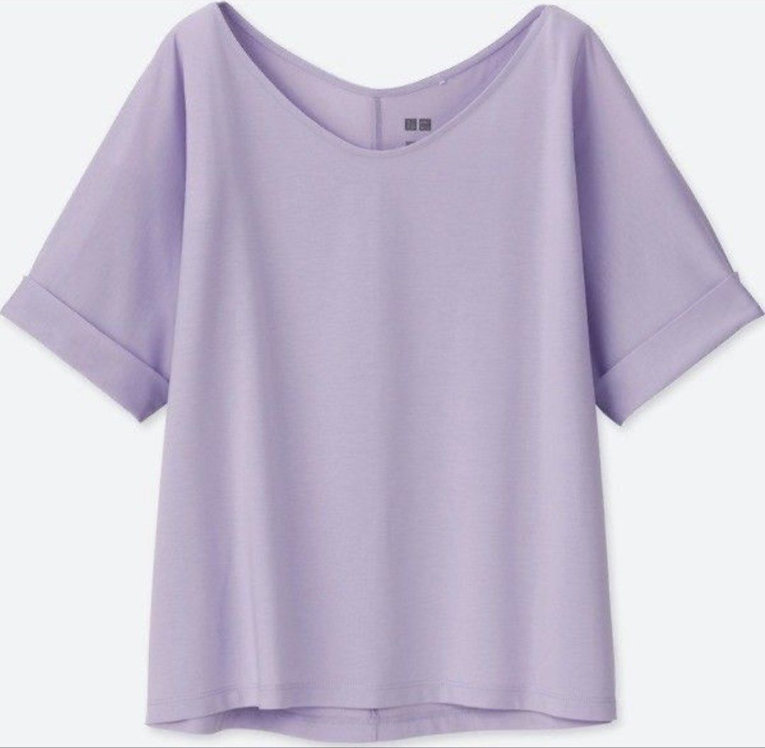 SALE‼️UNIQLO top (Category: Others Tops) located in San Jose del Monte. Submitted by senorita_wella (Listing ID 1469190540, Image 1). Description: .