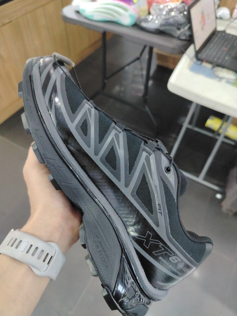 Salomon XT-6 GORE-TEX (Category: Sneakers) located in Quezon City. Submitted by rvnnnnnn (Listing ID 1469214187, Image 3). Description: .