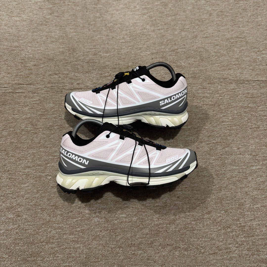 SALOMON XT-6 ICY BURST PINK (Category: Sneakers) located in Cebu City. Submitted by cjayzuno04940 (Listing ID 1469193536, Image 1). Description: SALOMON XT-6 ICY BURST PINK ORIGINAL✅ US WOMENS-6.5 EUR-38 CM-23.5 EXCELLENT CONDITION.