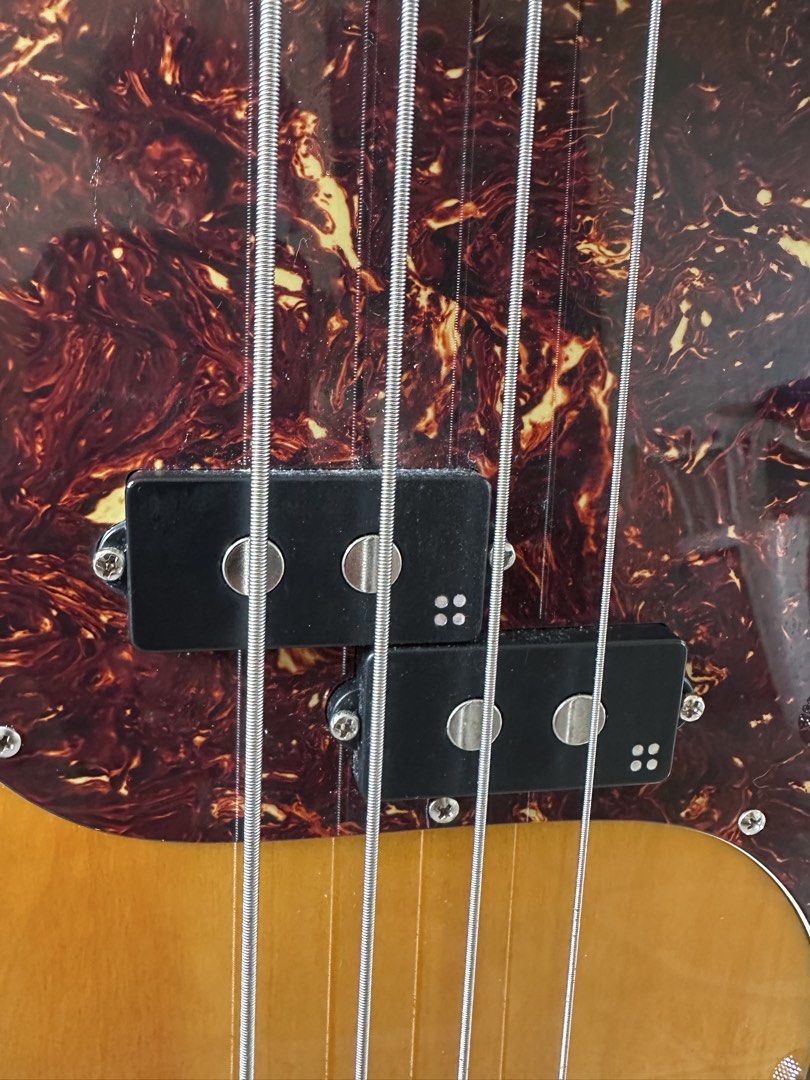 Sanberg Electra Bass (Category: Musical Instruments) located in Quezon City. Submitted by hapipaks (Listing ID 1469234935, Image 3). Description: In very good condition. no issues or whatsoever. all stock. active/passive pickups no gig bag included price if fix and will not accept any trade. cash only! smfairview or trinoma meetup only. pwede test dito sa bahay ko (greenfields 3 subd, susano road Novaliches) .