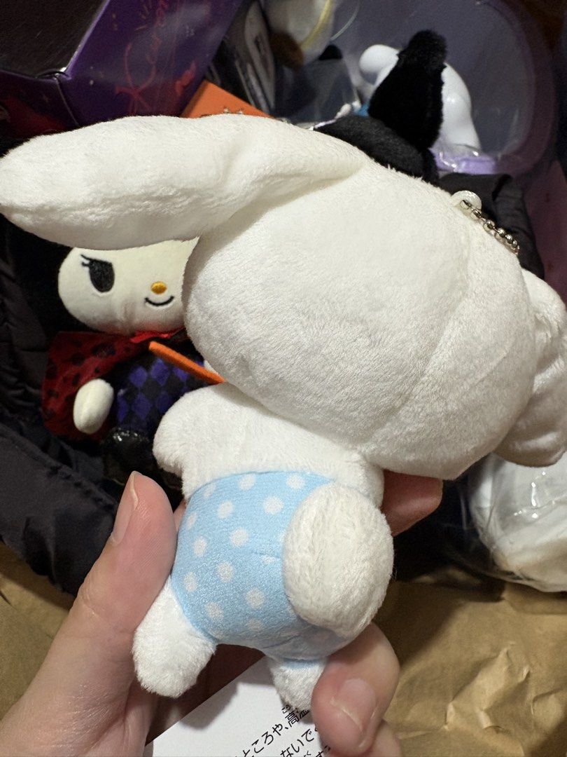 Sanrio: Cinnamoroll Milk Plush Charm (Category: Plushies & Soft Toys) located in Baguio. Submitted by guzmankitsune (Listing ID 1469268656, Image 2). Description: .