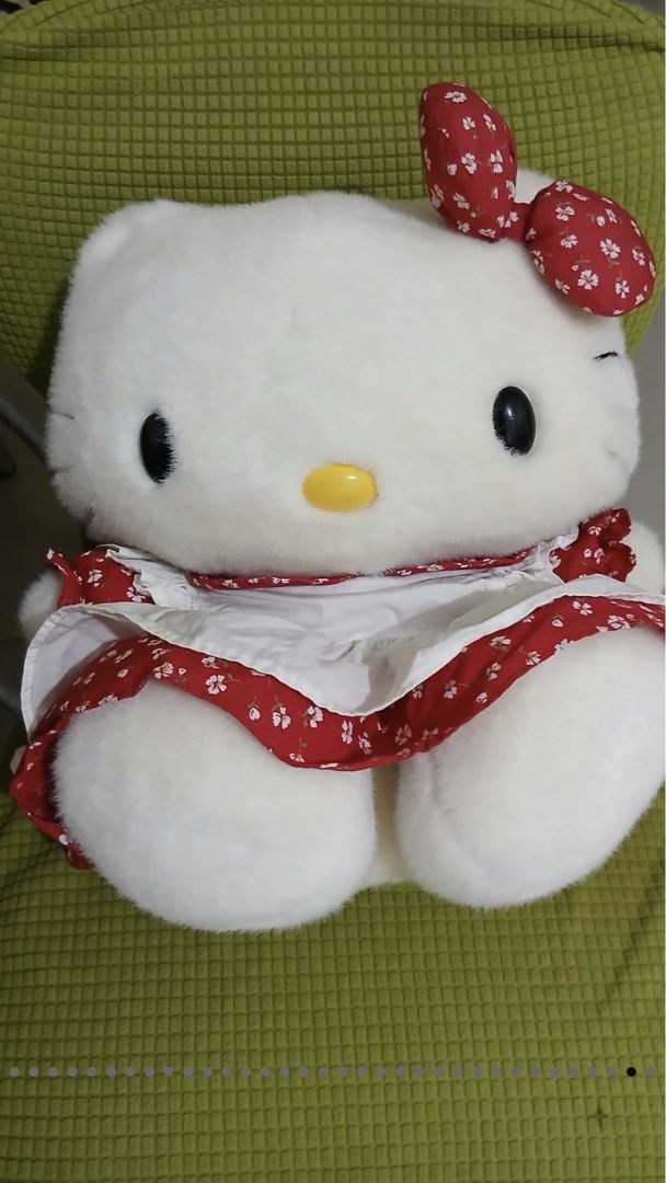 Sanrio Hello Kitty plushies.big &Small size (Category: Plushies & Soft Toys) located in Manila. Submitted by freecat.21c0ee (Listing ID 1469208265, Image 1). Description: Sanrio Hello Kitty plushies. No issue I bought from Japan.100% original.