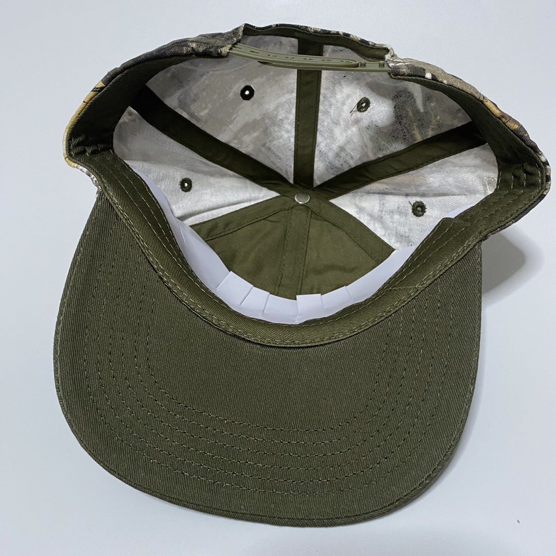 seasonal resident 6 panel realtree cap (Category: Caps & Hats) located in Quezon City. Submitted by hatlocker (Listing ID 1469259231, Image 3). Description: 800.00 dm.