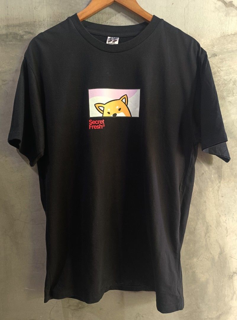 Secret Fresh Black Graphic Shirt (Category: Tshirts & Polo Shirts ) located in Bacoor. Submitted by nineties_kid (Listing ID 1469204363, Image 2). Description: <==• Secret Fresh Black Graphic Shirt Size: Large Shoulder width: 19.5 inches Sleeve length: 9.5 inches Shirt width: 22 inches Shirt length: 32 inches ______ -Modes Of Delivery: J&T/Lalamove/ LBC (Cash on Pick-up/COD) -Meet-up (Bacoor Cavite Area/Mandaluyong-Shaw,Hulo,Makati Ave) -Modes Of