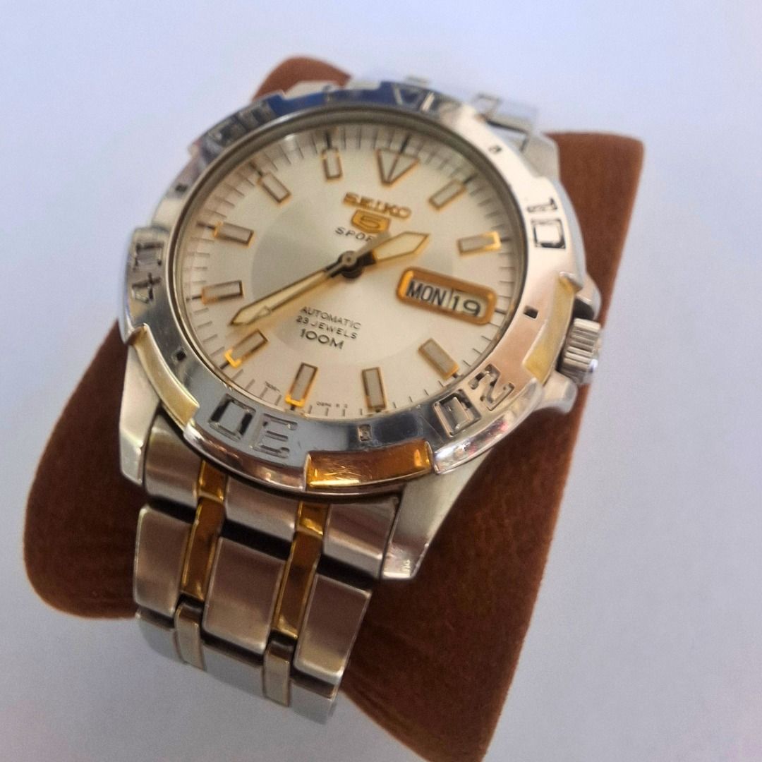 Seiko 5 Sports Automatic (Category: Men's Watches) located in Calamba. Submitted by mrq.io (Listing ID 1469229152, Image 3). Description: 7S36B movement Working and running Only 1 link extra (My wrist is 6in) Negotiable 📦 Shipping available nationwide 📍 Calamba, Laguna.
