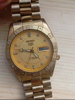 (Category: ) located in . Submitted by quick_deals_great_finds2 (Listing ID 1469186107, Image 1). Description: .