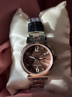 (Category: ) located in . Submitted by angelodelgado (Listing ID 1469347756, Image 1). Description: .