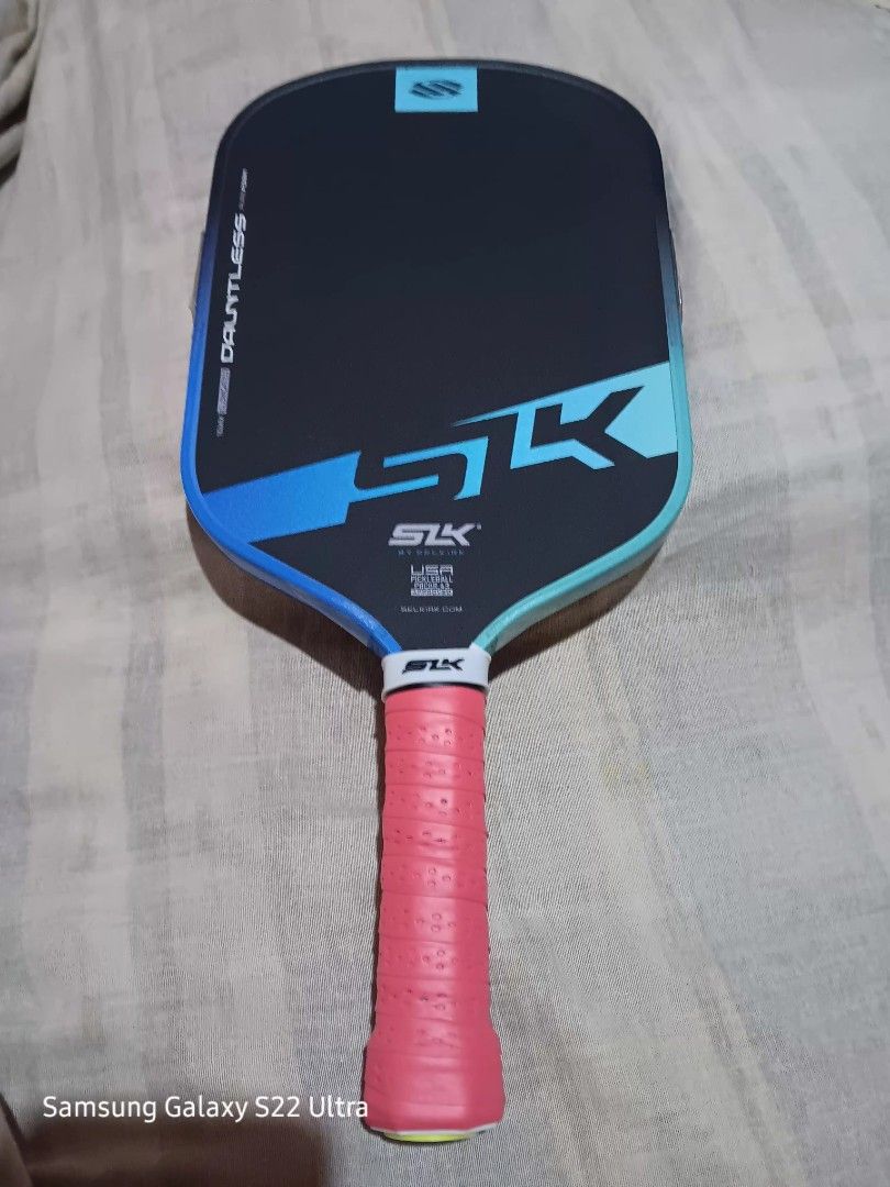 Selkirk dauntless pickleball paddle original (Category: Other Sports Equipment and Supplies) located in Bacoor. Submitted by punkzappa18 (Listing ID 1469194985, Image 1). Description: for sale original pickleball padsle used in very good condition pa bought last august 2026 babae nagamit upgraded to rpm selkirk dauntless padsle 5,200 pesos only fixed price super below srp na pick up or meet up only ladialao diwa elementary school caridad cavite c