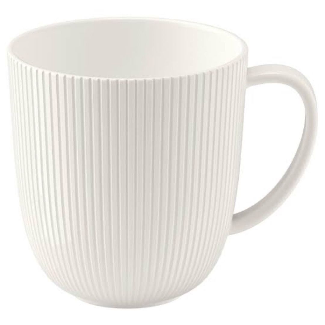 Selling: White Ribbed Ceramic Mug (Category: Everything Else Others) located in Taguig. Submitted by joshuaseziba (Listing ID 1469213437, Image 2). Description: Selling this lovely White Ribbed Ceramic Mug. • Elegant white ceramic with a textured ribbed design • Standard mug size, comfortable to hold • Brand new, never used, no visible flaws • Ideal for daily use or as a stylish addition to your kitchenware 📋 Condition: New 💬 Reason for selling