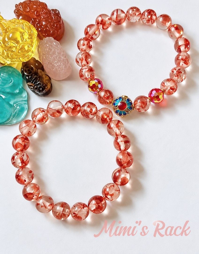 SET! 2PCS ORANGE FLOWER AMBER BRACELET (Category: Bracelets) located in Taguig. Submitted by mimisrack (Listing ID 1469302352, Image 2). Description: 🧡Warm glow. Natural beauty. -2pcs matching bracelets - perfect for stacking or sharing -A lovely amber set for everyday wear or gifting -physical healing, energy and protection, self-confidence, emotional stability and release of stress 🧿 Bead size: 10mm 🧿 charm size: 13mm 🧿 eed crystal: 9mm 🧿 