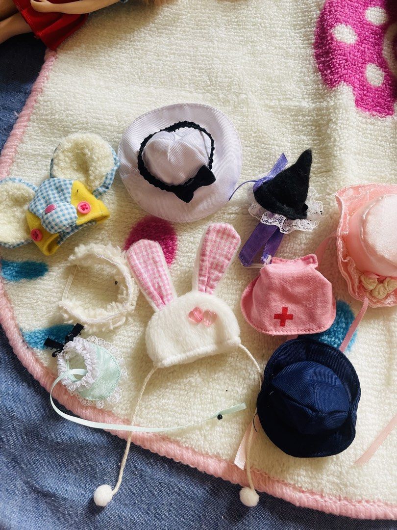 set dolls cap (Category: Announcements) located in Manila. Submitted by fiercewhale.c4f0e2 (Listing ID 1469218159, Image 1). Description: .