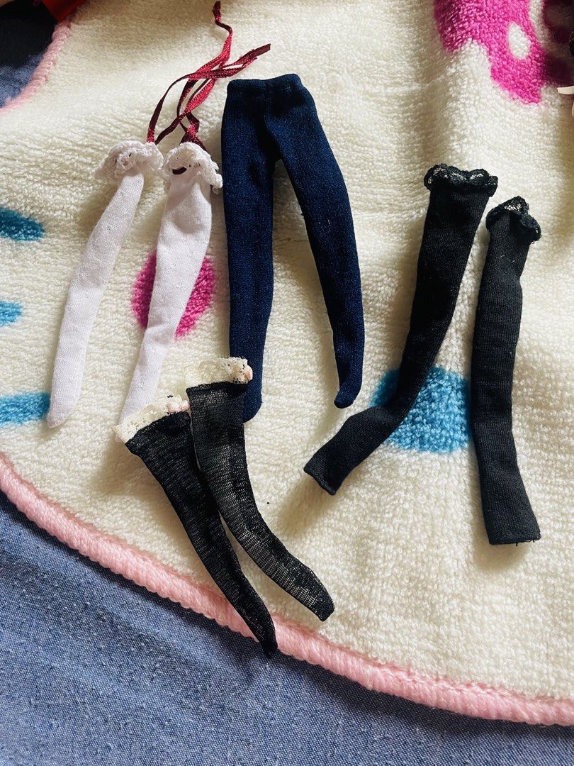 Set socks barbie (Category: Announcements) located in Manila. Submitted by fiercewhale.c4f0e2 (Listing ID 1469245436, Image 1). Description: .