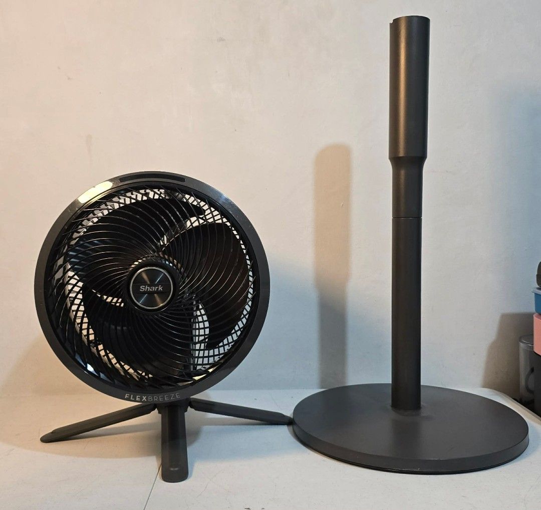 Shark Flex Breeze Fan (Category: Fans) located in Caloocan City. Submitted by souththrift_taytay (Listing ID 1469263519, Image 1). Description: Shark Flex Breeze Fan Australian mall pull out Used as demo unit 220V Missing remote No issue All function working 6.5k.