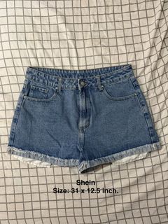 (Category: ) located in . Submitted by pinkyswearshop (Listing ID 1469239541, Image 1). Description: .