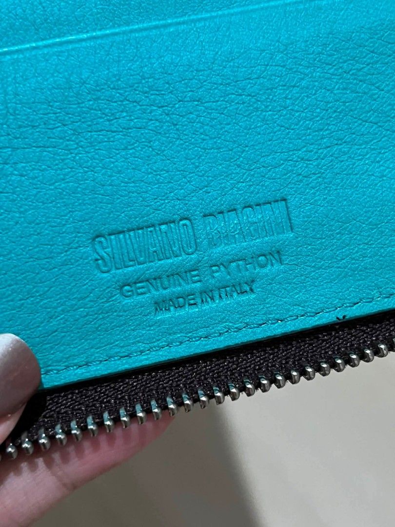 SILVANO BIAGINI / GENUINE PYTHON / MADE IN ITALY (Category: Luxury Bags & Wallets) located in Sorsogon. Submitted by ukay_finds9.9 (Listing ID 1469260709, Image 2). Description: open for counter offer.