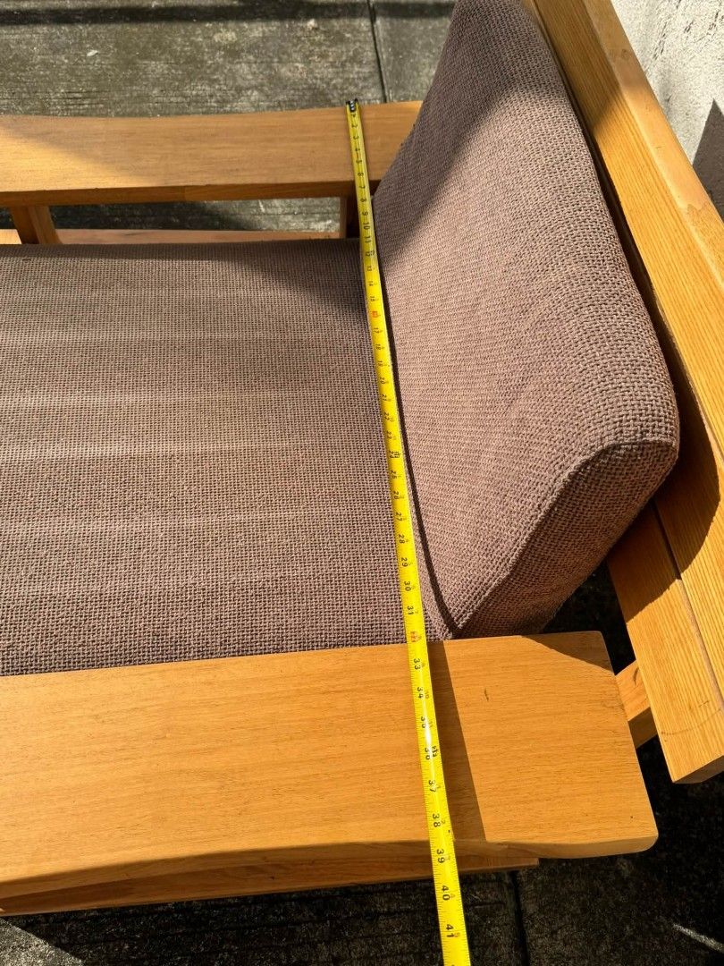 Single Seater Armchair (Category: Chairs) located in Quezon City. Submitted by dannikkishoppe2 (Listing ID 1469239633, Image 2). Description: Single Seater Armchair‼️₱5500‼️ Comfy lounge chair Solid wooden frame and wide armrests Used but still in good condition Please manage your expectations as there might be minimal flaws. Color may vary due to lighting, it may appear darker or lighter in person. Check photos first before buying. Please refrai