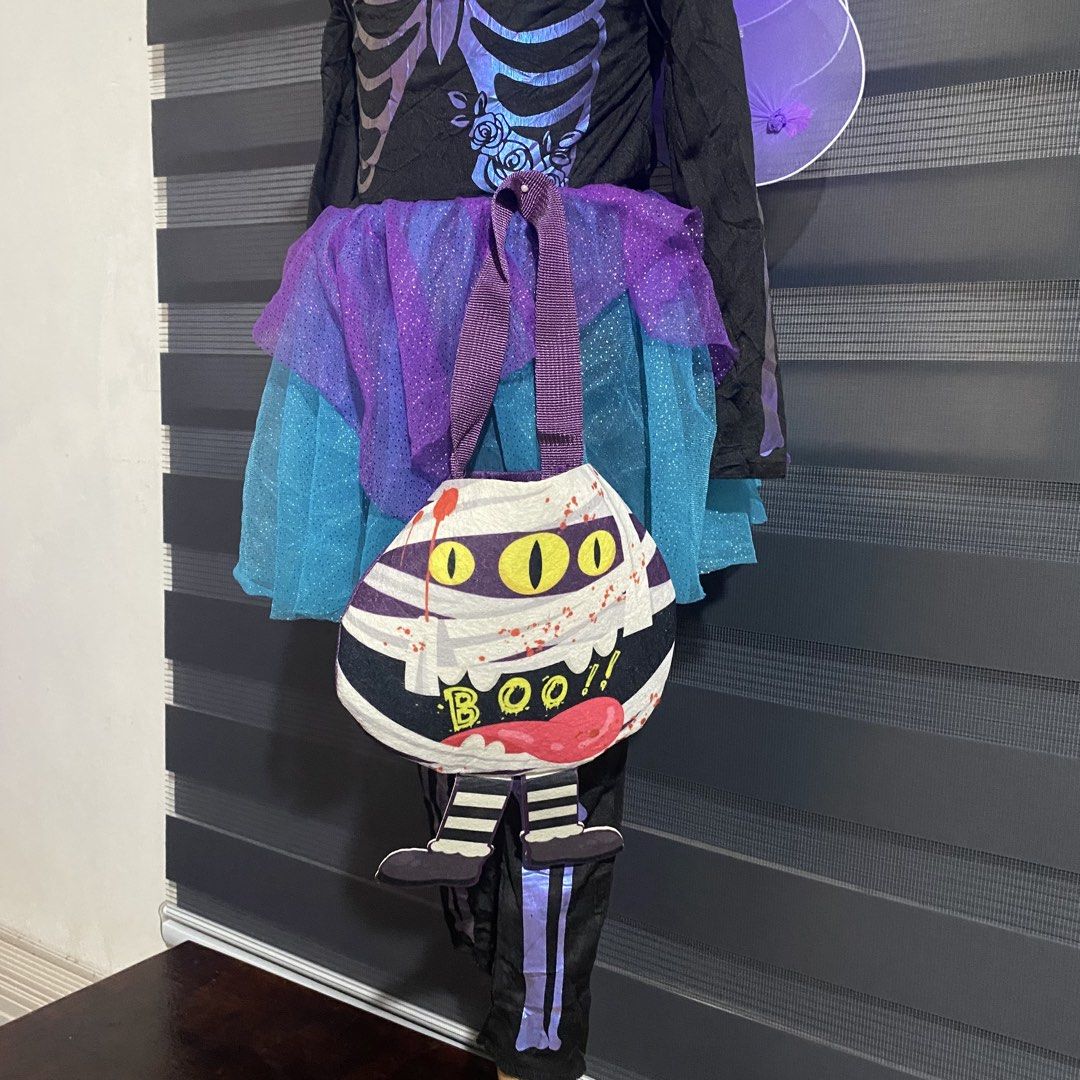 Skeleton Costume (Category: Babies & Kids Fashion) located in Caloocan City. Submitted by discusonlineshop (Listing ID 1469186194, Image 3). Description: Set dress wings with ligths bag.