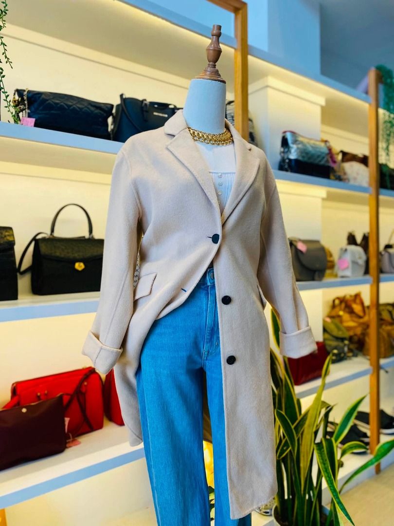 S-M CREAM Korean Handmade Wool Coat (Category: Coats, Jackets and Outerwear) located in Baguio. Submitted by asna_taku (Listing ID 1469222055, Image 3). Description: .