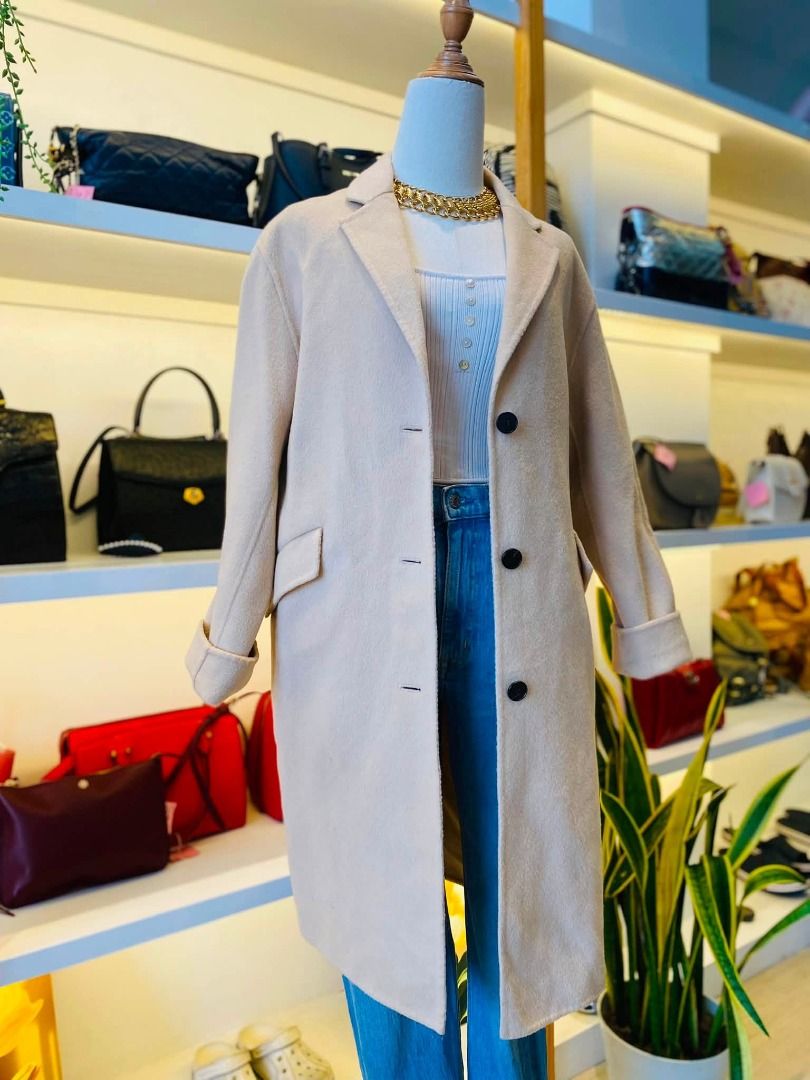S-M CREAM Korean Handmade Wool Coat (Category: Coats, Jackets and Outerwear) located in Baguio. Submitted by asna_taku (Listing ID 1469222055, Image 1). Description: .