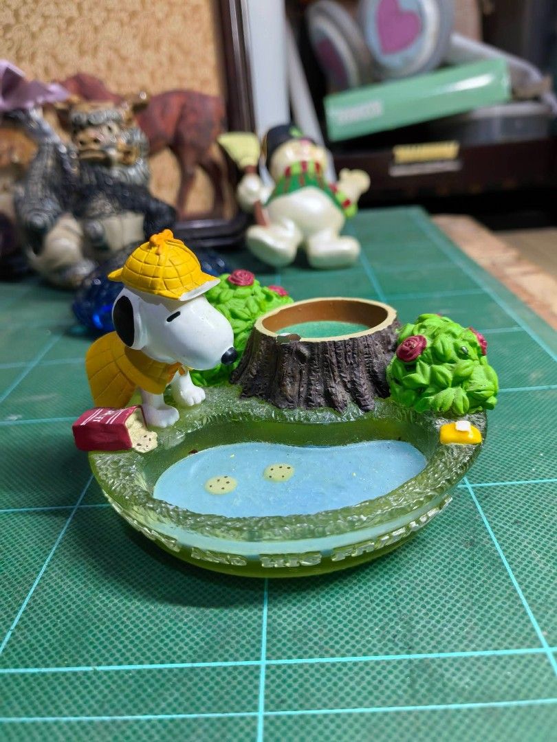Snoopy & Friends Figurine (Category: Other Home Decor) located in Cebu City. Submitted by dudes_villanueva (Listing ID 1469278432, Image 2). Description: Snoopy & Friends Figurine Material: Resin In good condition - chipped snoopy hat, and missing figurine (friends) parts. See all pics for overall condition. As is where is. Size: Diameter 4in x Height 2.5in.