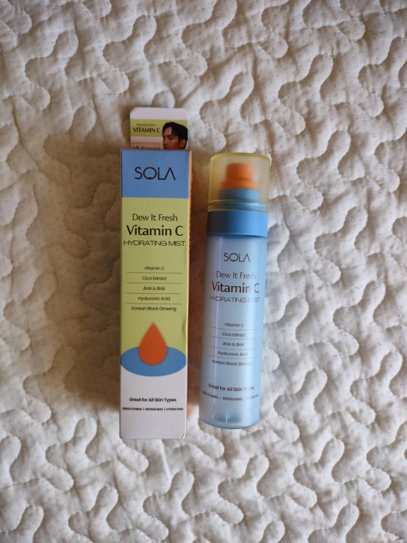 [SOLA] Vitamin C Hydrating Mist 100ml (Category: Face Care) located in Tabaco. Submitted by danielamc17 (Listing ID 1469264945, Image 1). Description: - brand new and sealed - 100ml loc: Albay mod: J&T.
