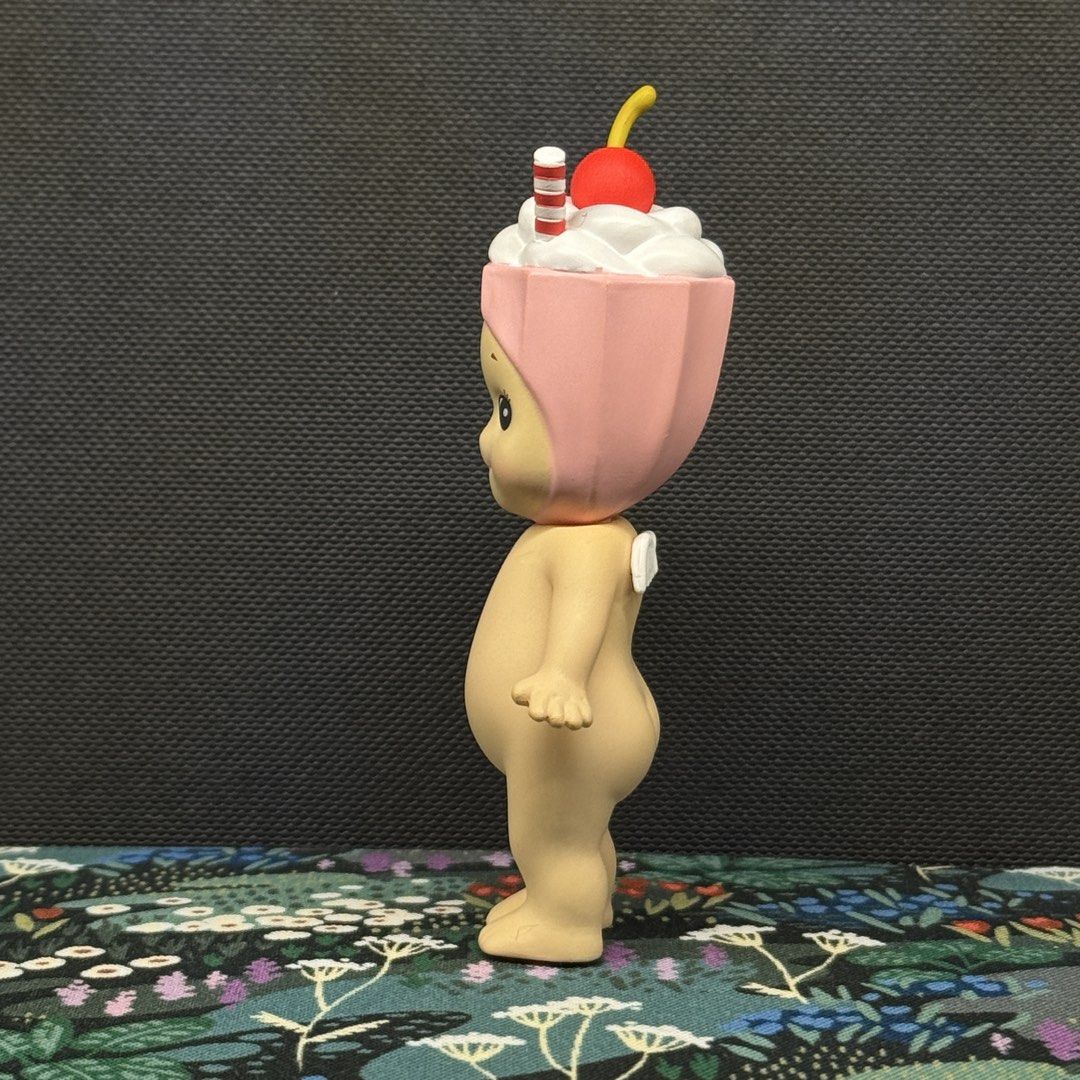 Sonny Angel • Milkshake (Category: Designer & Blind Box Toys) located in Mandaluyong City. Submitted by the_lunatique (Listing ID 1469231841, Image 3). Description: ₱600 with ratio 1:1, please see last pic (2nd-3rd rows of regs) — not for tingi — mint but x sensi — w bnf — rfs: dupe 📍Mandaluyong .