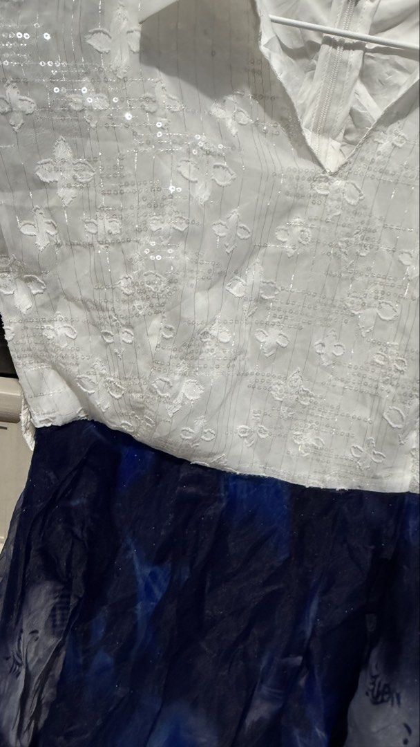 Sparkly Event Dress (Category: Dresses) located in Quezon City. Submitted by dinesaur (Listing ID 1469267038, Image 2). Description: Best fits m-semi large (36-37 bust).