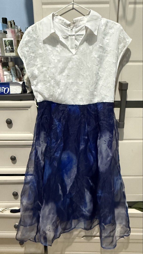 Sparkly Event Dress (Category: Dresses) located in Quezon City. Submitted by dinesaur (Listing ID 1469267038, Image 1). Description: Best fits m-semi large (36-37 bust).