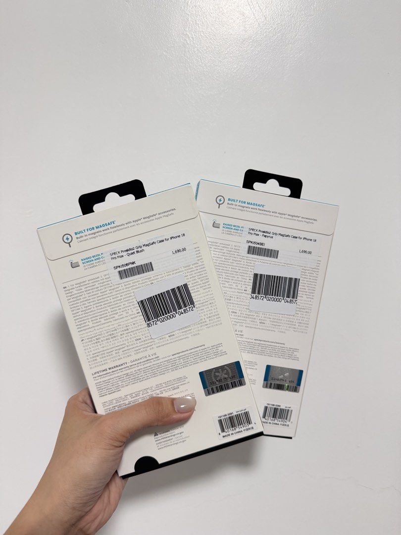 Speck Presidio 2 Grip 17/18PM (Category: Cases & Sleeves) located in Tuguegarao City. Submitted by shop.rjb (Listing ID 1468771684, Image 2). Description: BRANDNEW NO issue Take all for 2,500 RFS: change of mind.