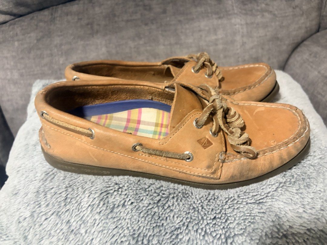Sperry Topsider for Women (Category: Shoe inserts) located in Manila. Submitted by louisena28 (Listing ID 1469385339, Image 2). Description: For Decluttering!! Sperry Topsider for Women Size: 6.5 Slightly Used .
