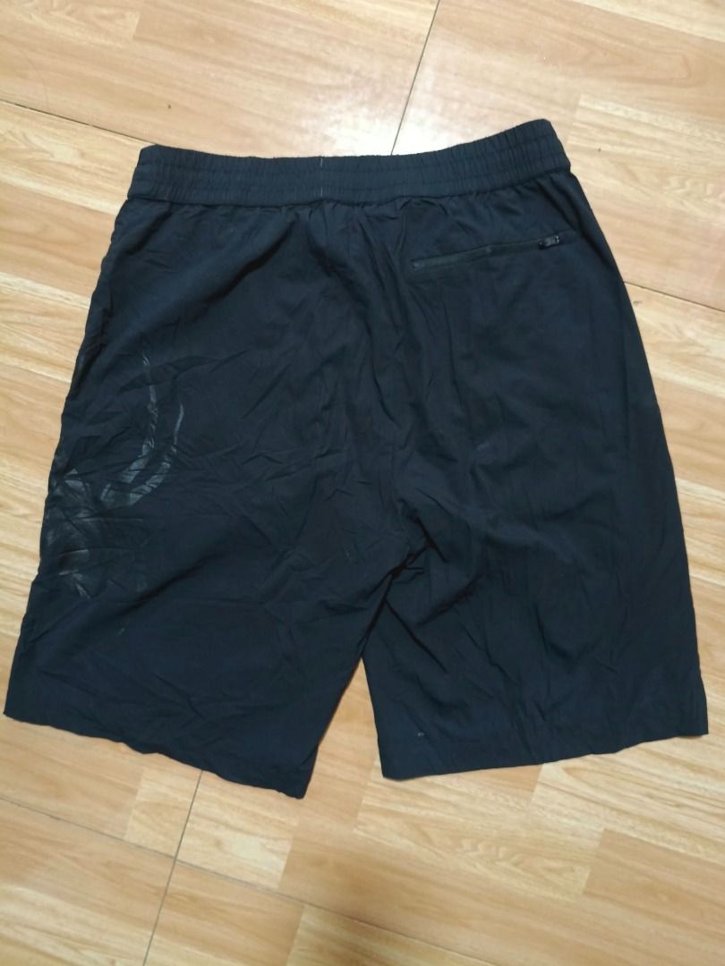 Spyder Men Shorts (Category: Shorts) located in San Carlos City. Submitted by treasuredbox (Listing ID 1469178376, Image 1). Description: .