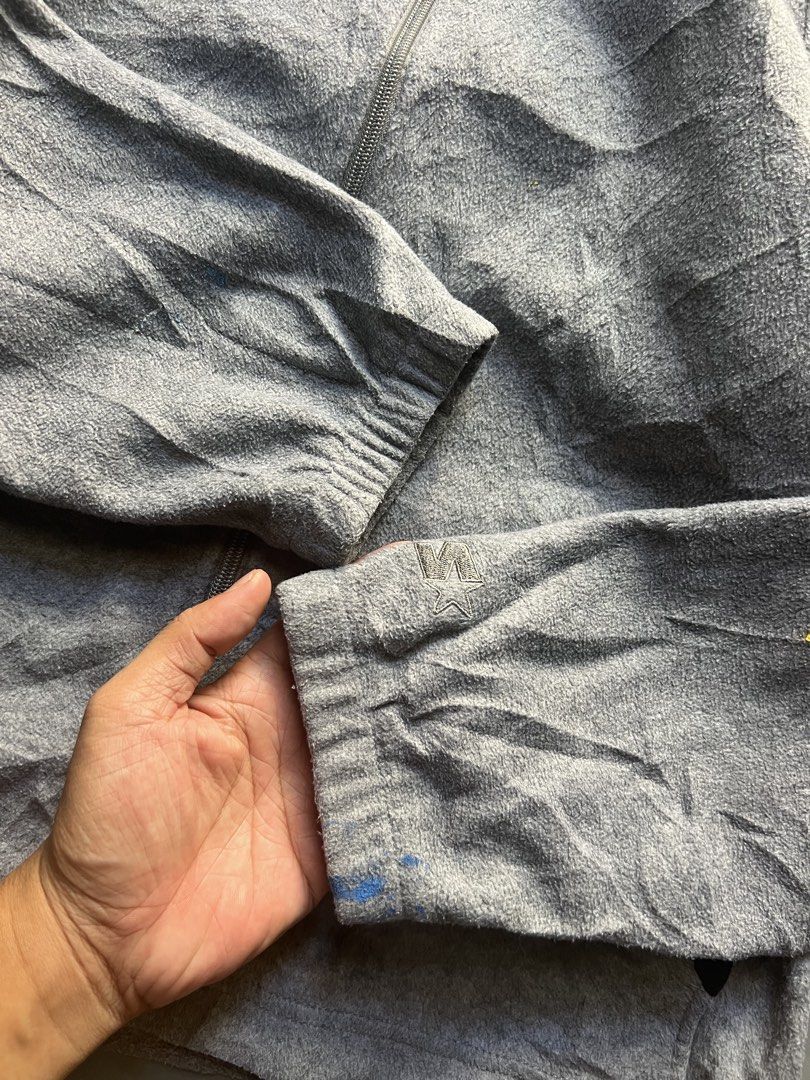 STARTER FLEECE JACKET (Category: Coats, Jackets and Outerwear) located in Manila. Submitted by thriftwhoop (Listing ID 1469260935, Image 3). Description: .