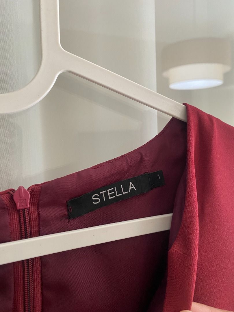 STELLA Maroon Formal Dress Small-Medium (Category: Evening dresses & gowns) located in Quezon City. Submitted by jmxyz (Listing ID 1469204346, Image 3). Description: - fits small-medium - best for: formal events or office wear 📍 greenfield, mandaluyong.