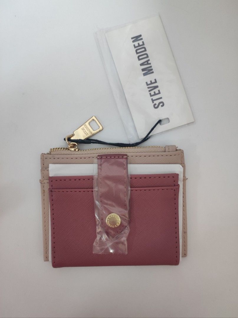 Steve Madden Two Tone Card Wallet (Category: Wallets & Card holders) located in Bulacan. Submitted by finefindstuffbykdc_ (Listing ID 1469308805, Image 1). Description: Onhand Pinas.