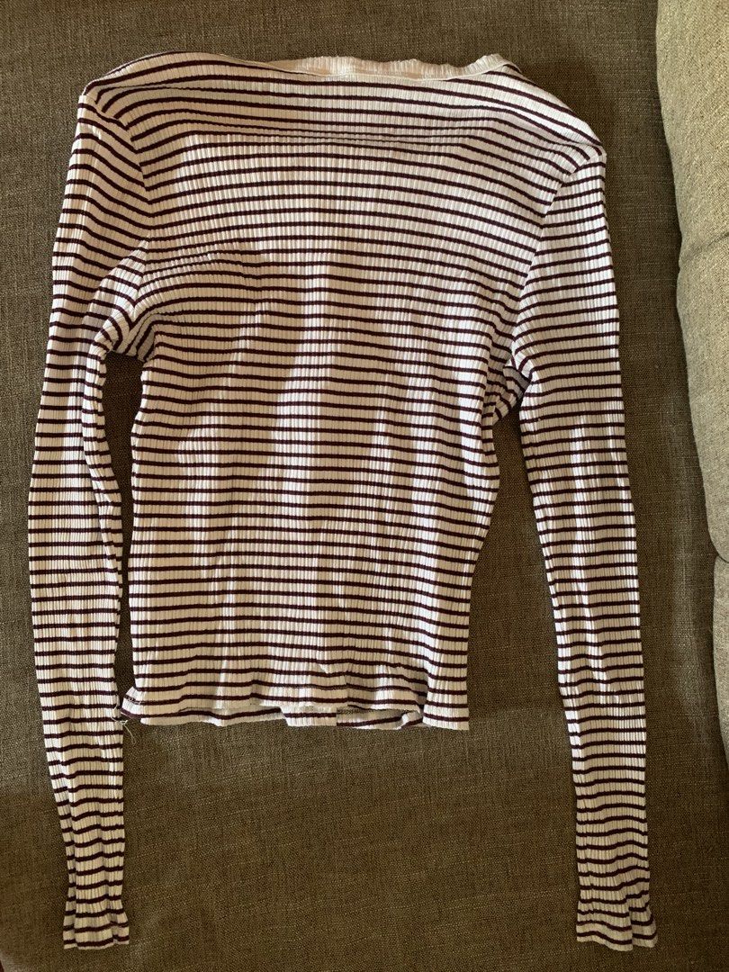Stripes long sleeve (Category: Longsleeves) located in Camalig. Submitted by abyssia (Listing ID 1469184276, Image 3). Description: .