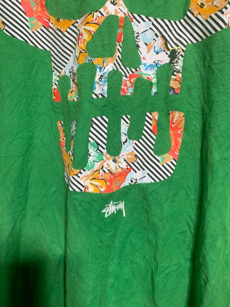STUSSY (Category: Tshirts & Polo Shirts ) located in Cagayan de Oro. Submitted by prieyaazenia_30 (Listing ID 1469310322, Image 3). Description: STUSSY TSHIRT EXCELLENT 22/29 9.5COLORATE NO ISSUE.