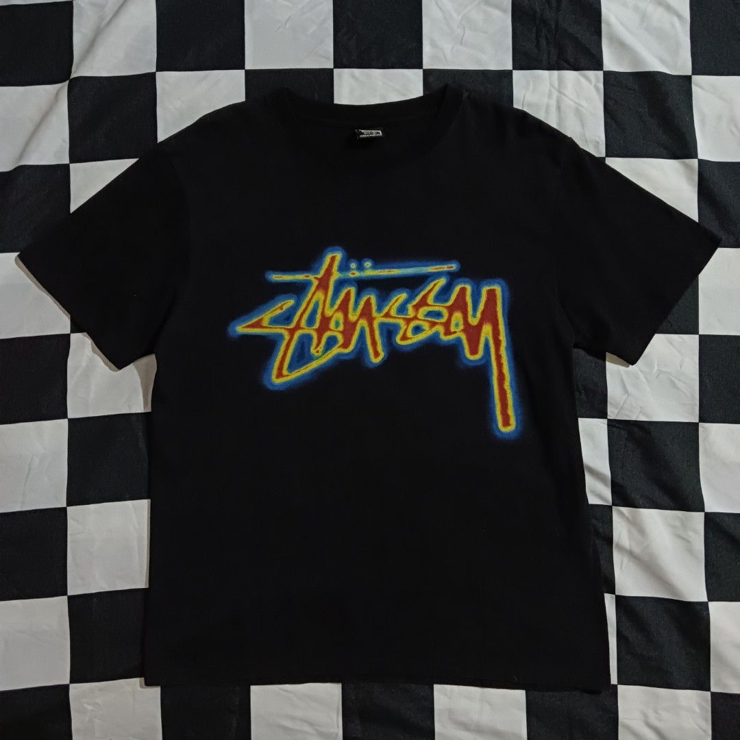 Stussy Thermal (Category: Activewear) located in Bugallon. Submitted by gabe-perez (Listing ID 1469319772, Image 1). Description: Stussy Thermall Small Width 20 x Length 28.