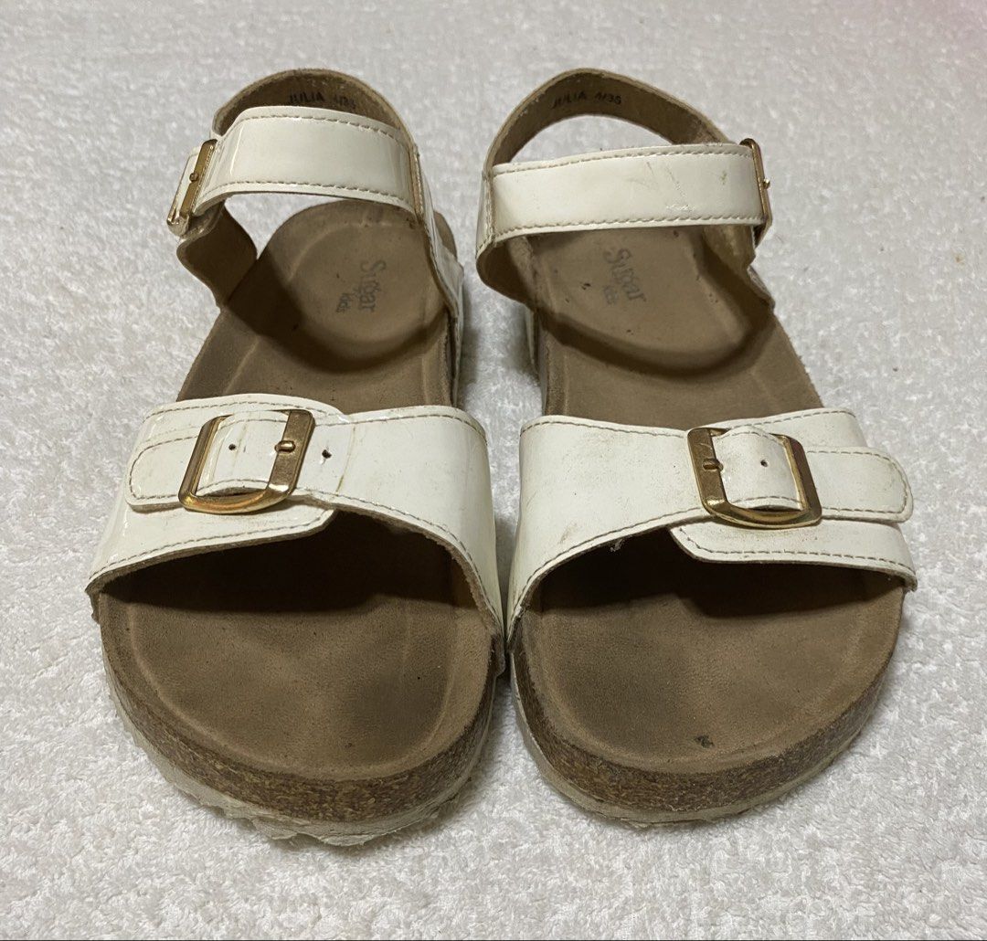 Sugar kids sandals (Category: Babies & Kids Fashion) located in Morong. Submitted by fcjonline528 (Listing ID 1469171847, Image 2). Description: This is preloved po ng aking anak. Binebenta na lang po kaysa masira sa tabihan. Total length po ay 9 inches .
