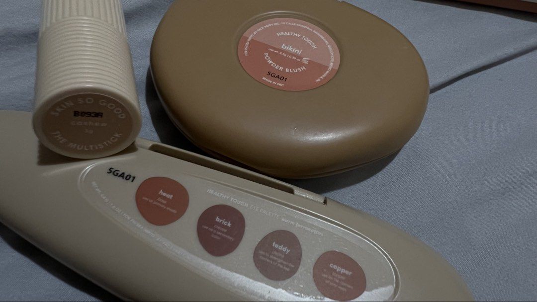 Sunnies Face Healthy Touch Makeup Bundle (Category: Makeup) located in Bauan. Submitted by overDrainbow (Listing ID 1469279022, Image 2). Description: - Brand: Sunnies Face - Condition: Barely touched / Like new - Shade profile: Warm neutral tones (great for everyday looks) - Inclusions: * Healthy Touch Eye Palette (with box) * Healthy Touch Powder Blush in Bikini * Skin So Good The Multistick in Cashew (with box) - RFS: Decluttering makeup colle