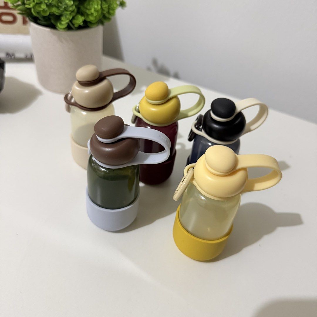 Sunnies Flask Squeeze Pods (Category: Water Bottles & Tumblers) located in Quezon City. Submitted by mkscara (Listing ID 1469320830, Image 2). Description: .