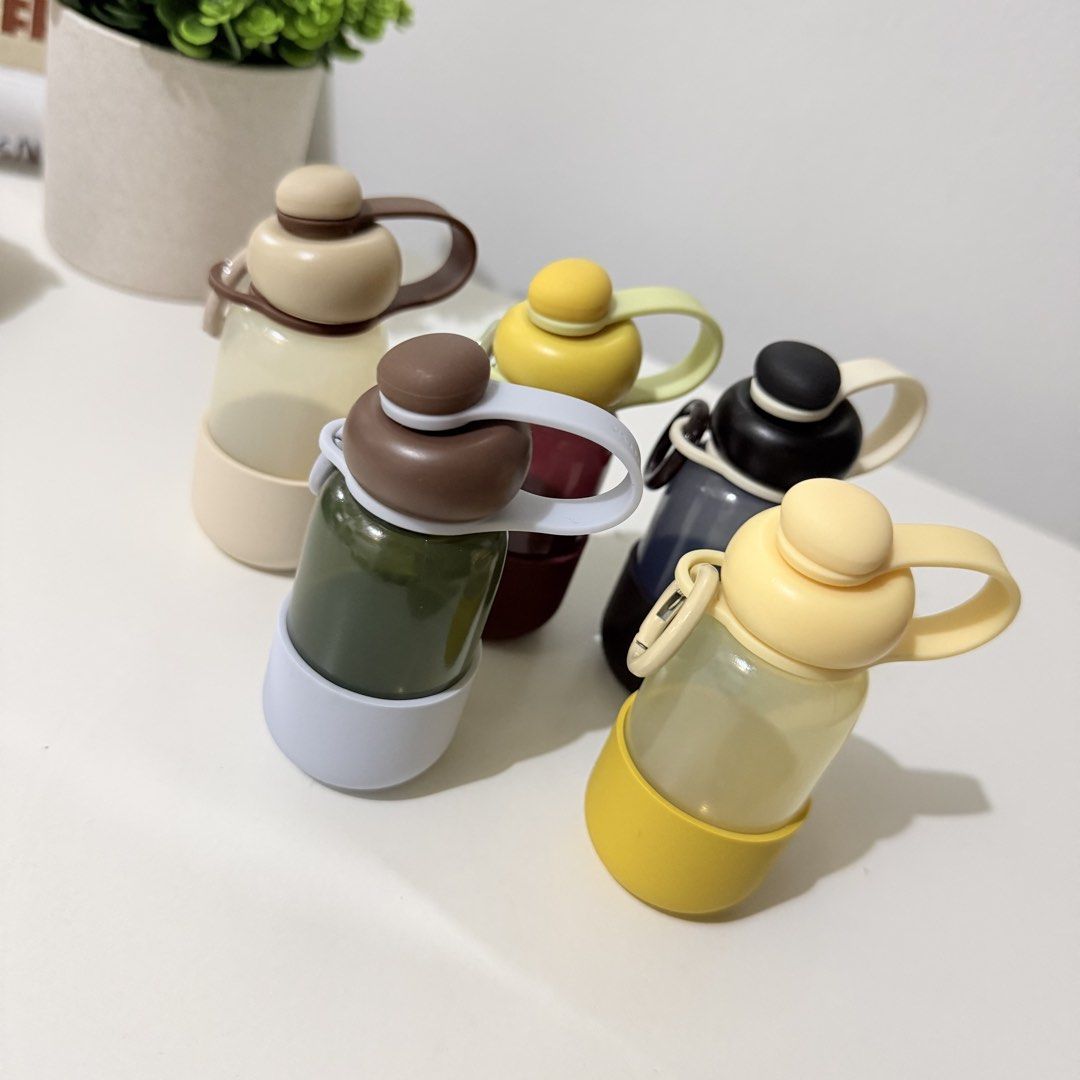 Sunnies Flask Squeeze Pods (Category: Water Bottles & Tumblers) located in Quezon City. Submitted by mkscara (Listing ID 1469320830, Image 3). Description: .
