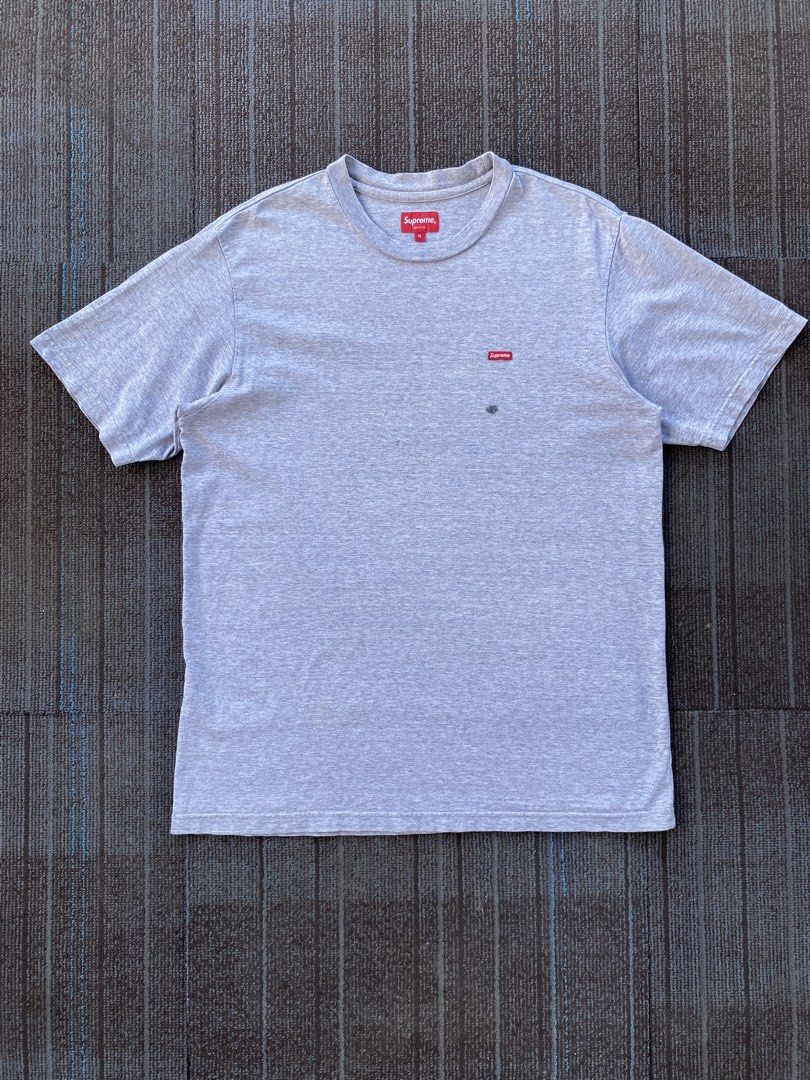 Supreme Small Box Logo Tee ( SS19 ) (Category: Luxury Apparel) located in Taguig. Submitted by offther4ck (Listing ID 1469165284, Image 1). Description: - Issue: Provided in the picture - Size Medium on tag - Complete Tags - Width: 21 inches - Length: 29 inches.