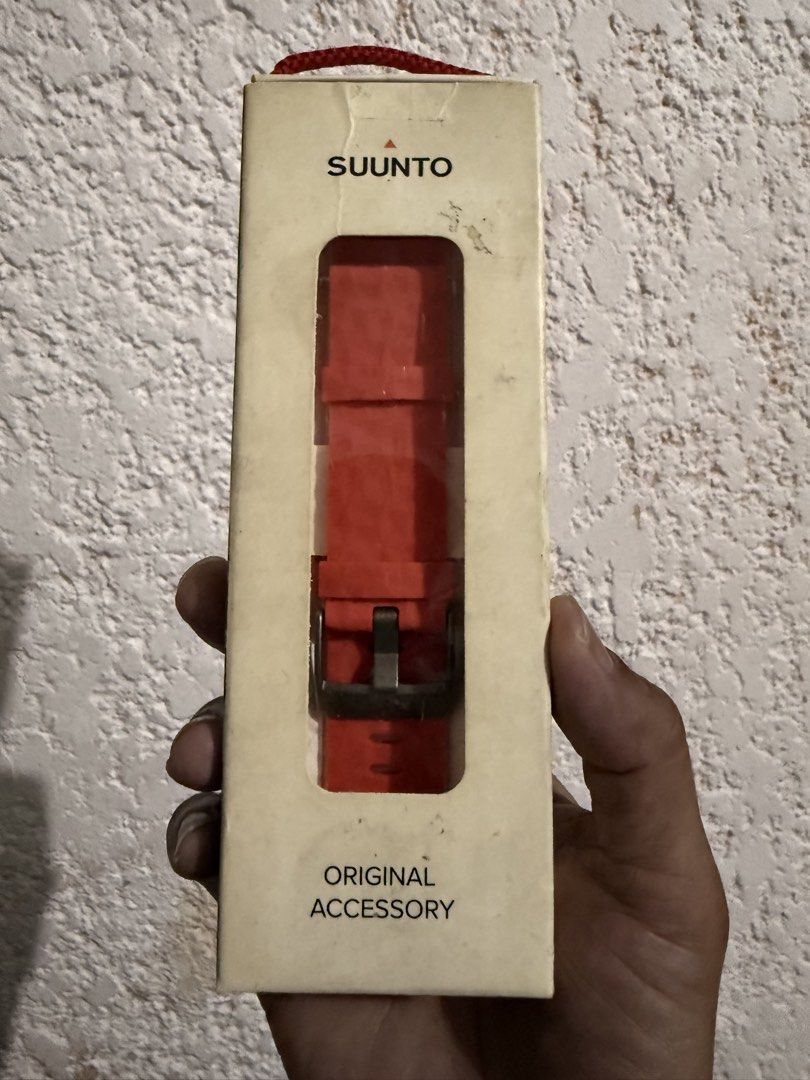 SUUNTO strap (Category: Wearables & Smart Watches) located in Calamba. Submitted by transitory (Listing ID 1469309778, Image 1). Description: For Sale SUUNTO watch strap see details in photos (price reference from Suunto website ₱2,750) ₱550 only Calamba,Laguna location J&T shipping c/o buyer 09165870869 Pm or comment for faster transaction Salamat .